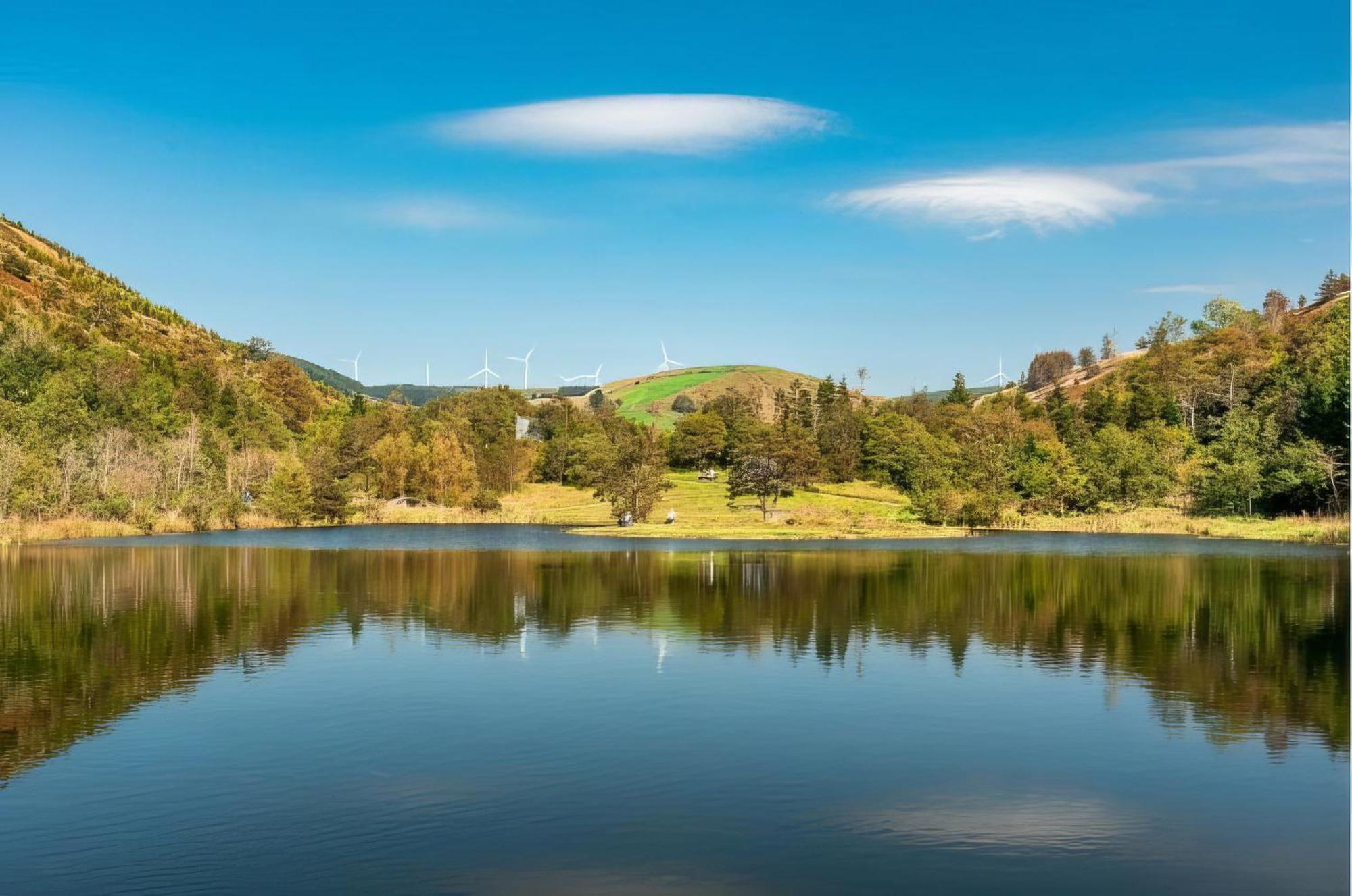 The View Spacious Apartment In Afan Forest Bike Park By Staystaycations Port Talbot Exteriör bild